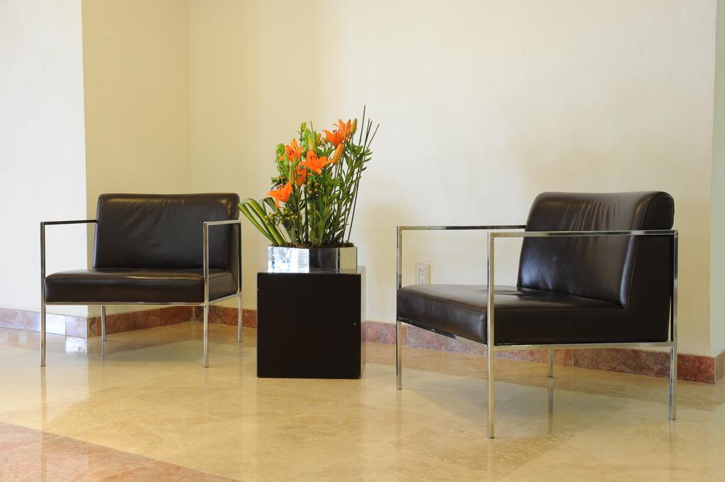 Imperio De Angeles Executive Leon Poliforum 외부 사진